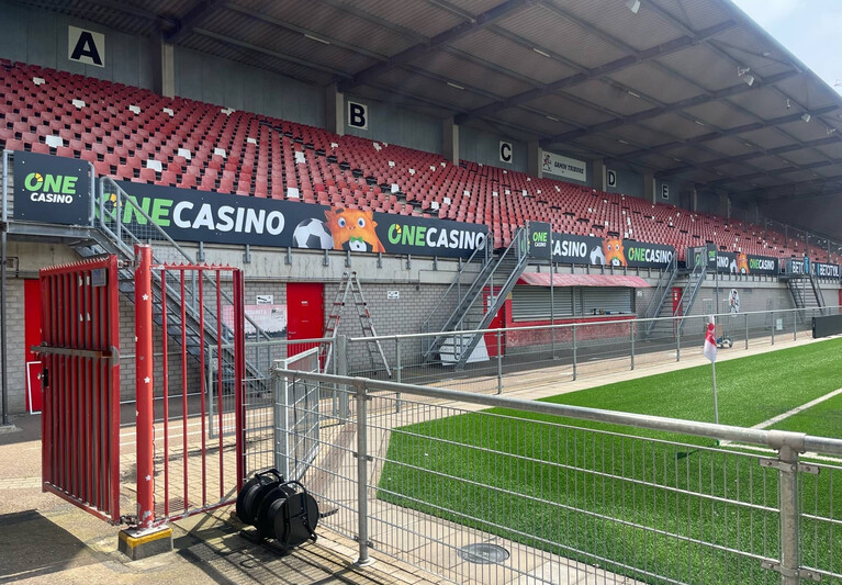 JPEG afbeelding 4 CDC 88 F6 B4 0