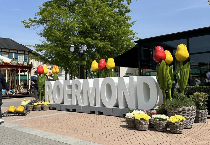 Groot formaat 3D-letters populair