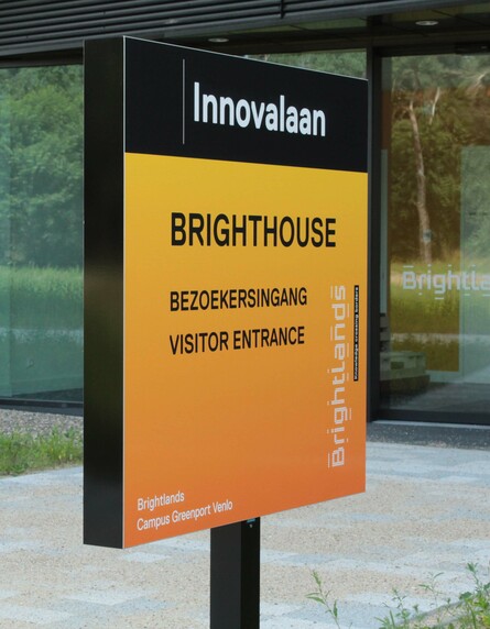 Brightlands 10