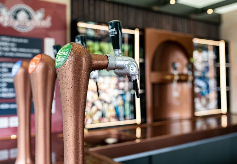 BRAND JOB STRIBOS 04