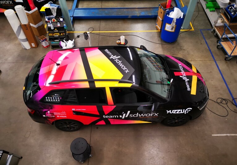 Dolmans sdworx wielerploeg Skoda Fabia 1 B